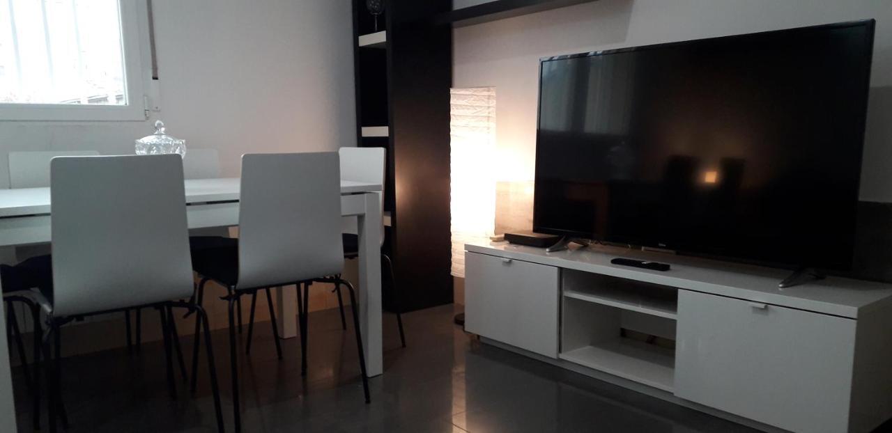 Ciudad De La Paz Apartment Madrid Bagian luar foto